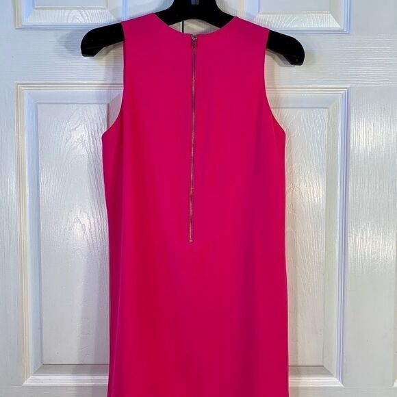 HOT PINK CREPE SHEATH LINED by NOROH SIZE SMALL - Picture 4 of 6